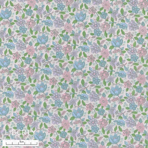 Tana Lawn 25cm 03635104C Floral Ovation C - Liberty
